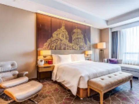 ハルビン松北融創クラウンプラザホテル ハルビンのホテル