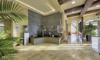 Lishu Four Seasons Business Hotel