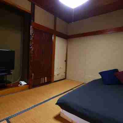 食べる温泉宿 鶴乃家 Rooms