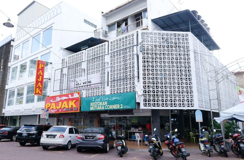 Oyo 715 Mr J Hotel Kota Bharu Kota Bharu Updated 2021 Price Reviews Trip Com