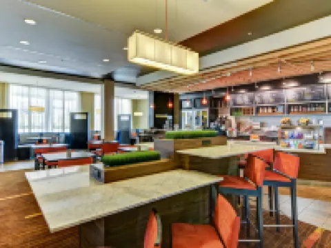 コートヤード バイ マリオット ブリッジポート クラークスバーグ ブリッジポートのホテル