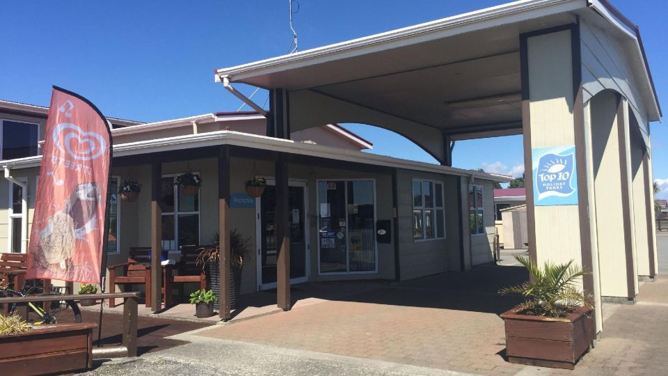 Greymouth Seaside Top 10 Holiday Park