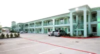 Hotel Bel Air Hotels in Alief