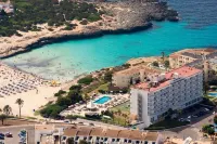 Globales Cala'n Bosch Hotels in Menorca
