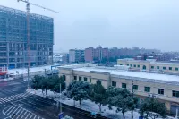 Zhangshu Huachen Hotel