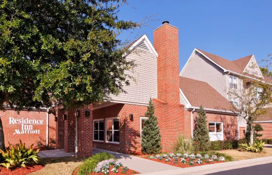 莫拜爾Residence Inn 酒店