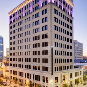 Watermark Baton Rouge, Autograph Collection Hotels near Old State Capitol