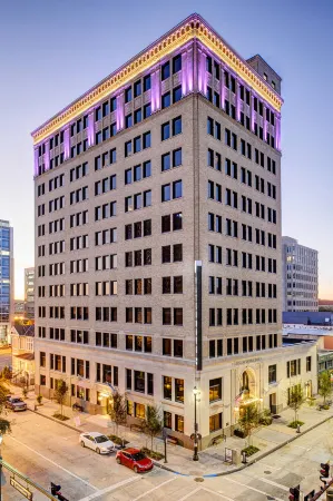 Watermark Baton Rouge, Autograph Collection Отели в г. Порт Аллен