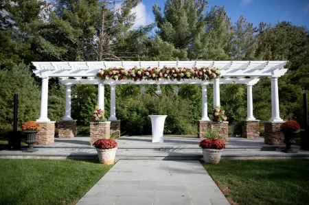 Crowne Plaza Suffern-Mahwah