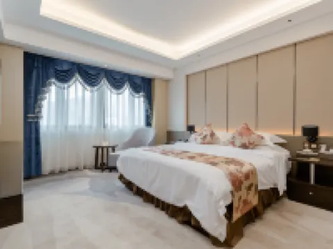 New World Hotel Hotels in Gulin