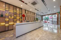 Wanyi Hotel (Guilin High-speed North Railway Station)