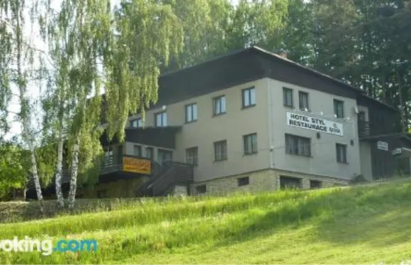 霍拉卡膳食公寓