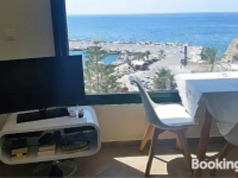 Akteon Rooms Hoteles en Lampi