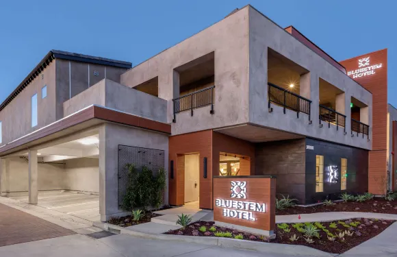 洛杉磯託倫斯藍莖酒店-Ascend精選