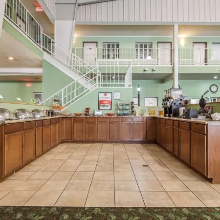 Coratel Inn & Suites by Jasper McCook Hotels in Mccook