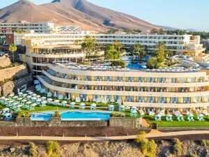 Iberostar Waves Playa Gaviotas All Inclusive