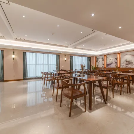 TILL BRIGHT Hotel (Daozhou)