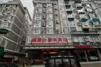 Qipanshan Business Hotel Hotel a Baoxi Bamboo Architectural Complex