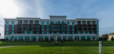 Holiday Inn Owensboro Riverfront Các khách sạn gần Owensboro Museum of Fine Art