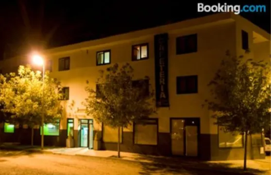 索爾索納中央酒店