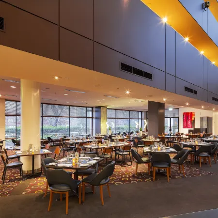 Crowne Plaza CANBERRA by IHG