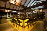 Iririki Island Resort & Spa - bar