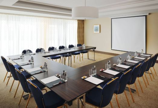 사드 호텔 아스타나 욕실