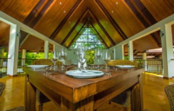 リーヤ ウォーター ヴィラズ