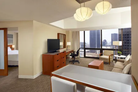 The Westin Bonaventure Hotel & Suites, Los Angeles