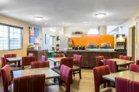 Comfort Inn Ludington Near US-10