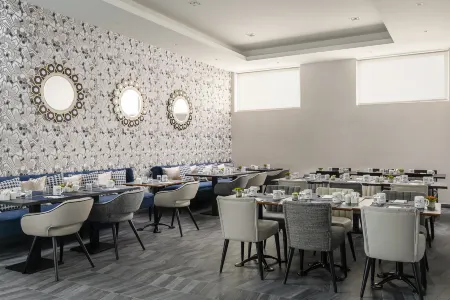 Exe Parc del Vallés Отели рядом с достопримечательностью «Parc Dolores Ibárruri»