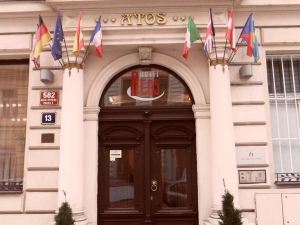 Hotel Atos