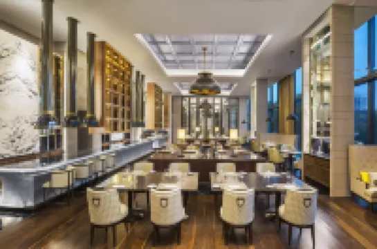 เดอะเซนต์เรจิส กัวลาลัมเปอร์ โรงแรมในกัวลาลัมเปอร์