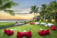 W Bali - Seminyak Hotels near Banjar Lingga Bumi