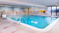 Holiday Inn & Suites Warren Các khách sạn ở Warren