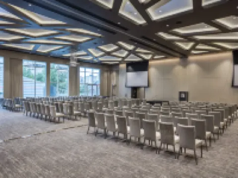 Paradox Vancouver Hotels in Vancouver