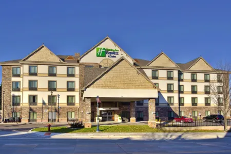 Holiday Inn Express & Suites Frankenmuth Отели в г. Берч Ран