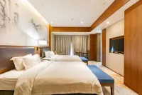 Tianxiachan Binjiang Hotel Hotels in Huangmei