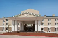 Holiday Inn Express & Suites LAMAR by IHG