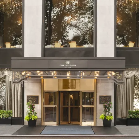 Park Lane New York Отели рядом с достопримечательностью «Культурный центр Линкольн-центр»