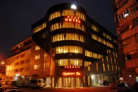 Hotel Paradis Отели в г. 
