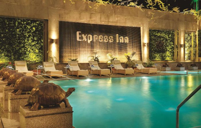 Express Inn the Business Luxury Hotel