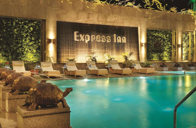 Express Inn the Business Luxury Hotel photo 2