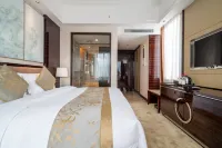 Huaqiao Hotel