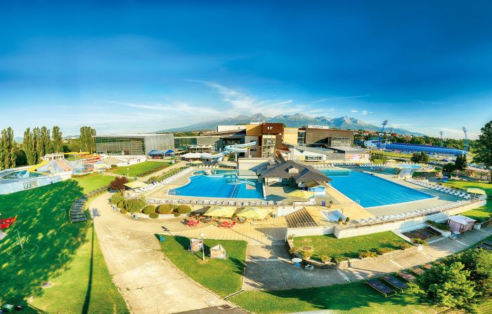 Hotel AquaCity Seasons