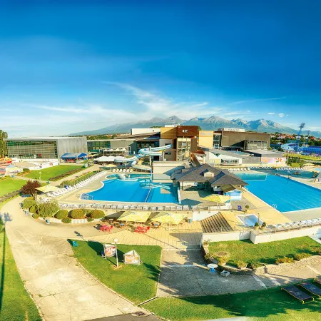 Hotel AquaCity Seasons