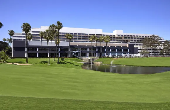 韋斯特德里夫特曼哈頓海灘傲途格精選酒店