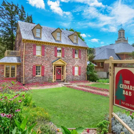 Cedars of Williamsburg Bed & Breakfast