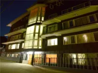 Hotel Pacific Hotels in Karapura