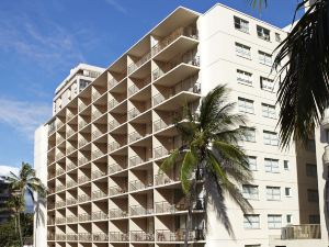 Romer House Waikiki - Adults Only